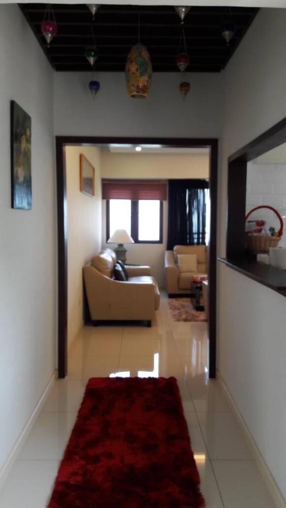 Susie'S Resort Seaview Suites At Sri Sayang 바투 페링기 외부 사진